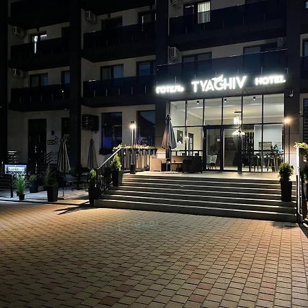 Готель Тячів Exterior photo