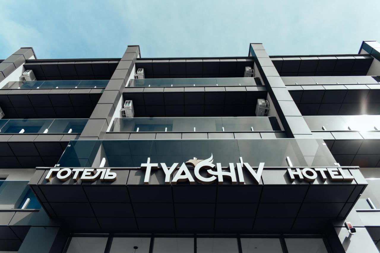 Готель Тячів Exterior photo